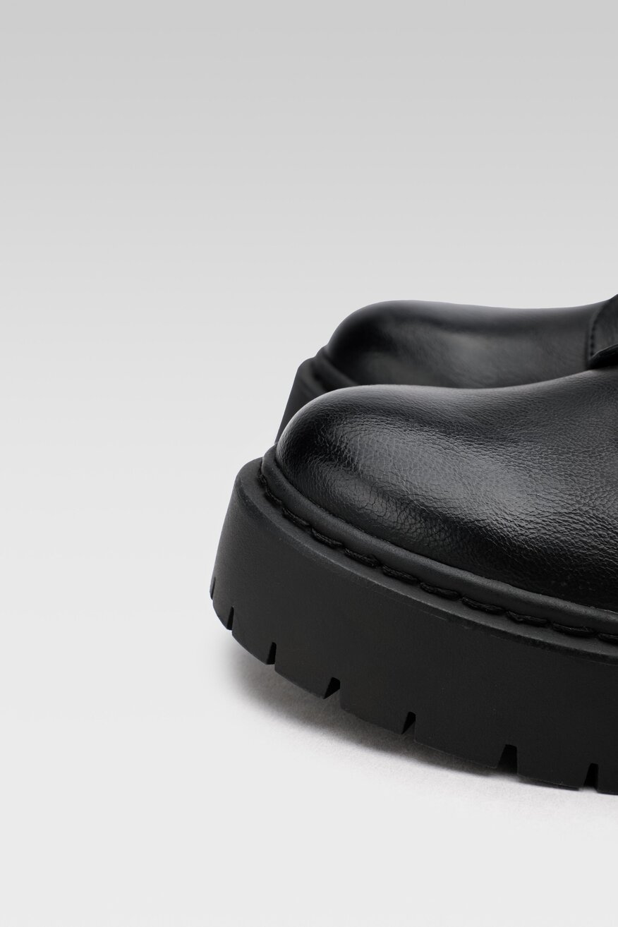 
                Bocanci DeeZee NEGRU - 5904862014388