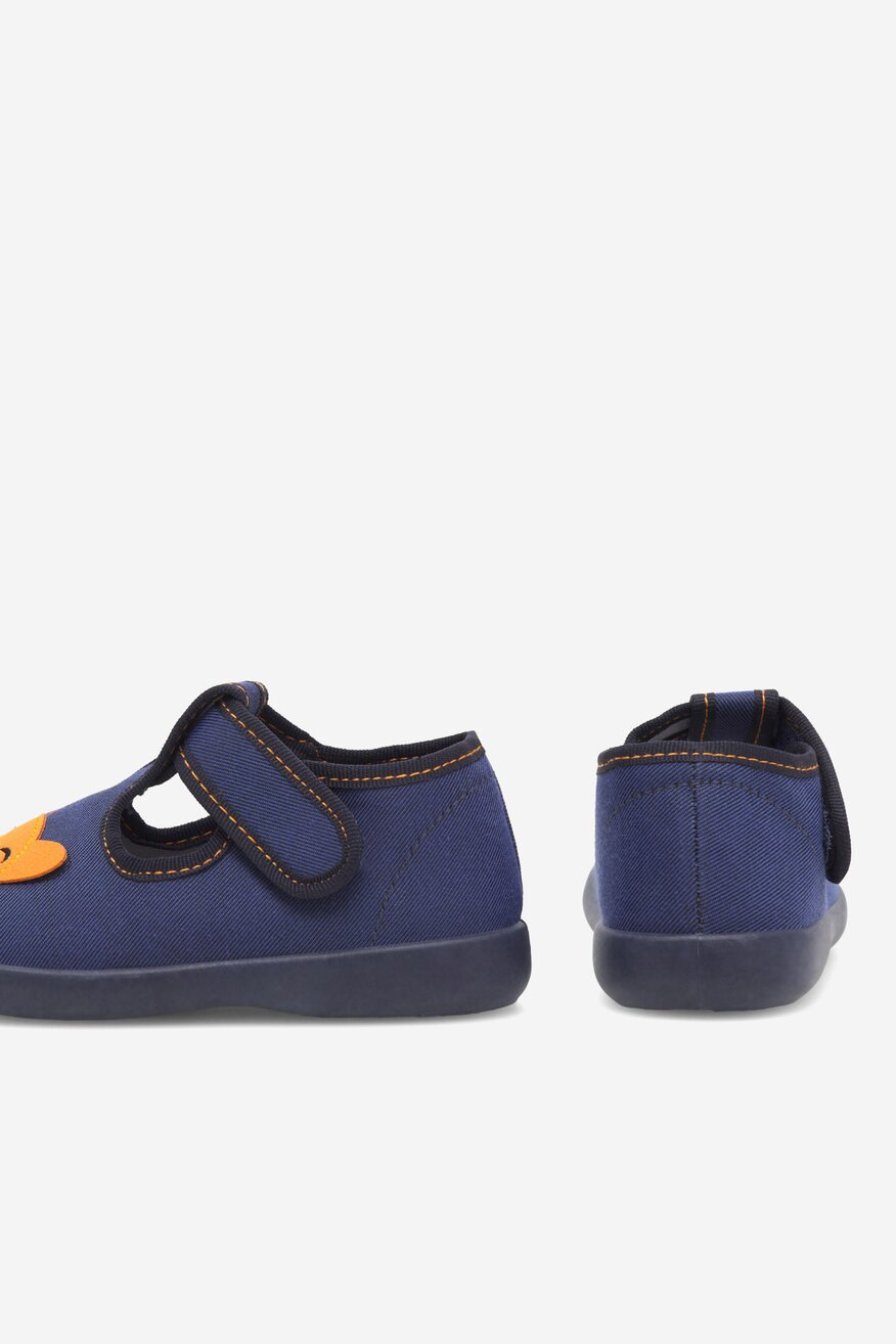 Action Boy - Kapcie na rzepy - 5905588348511