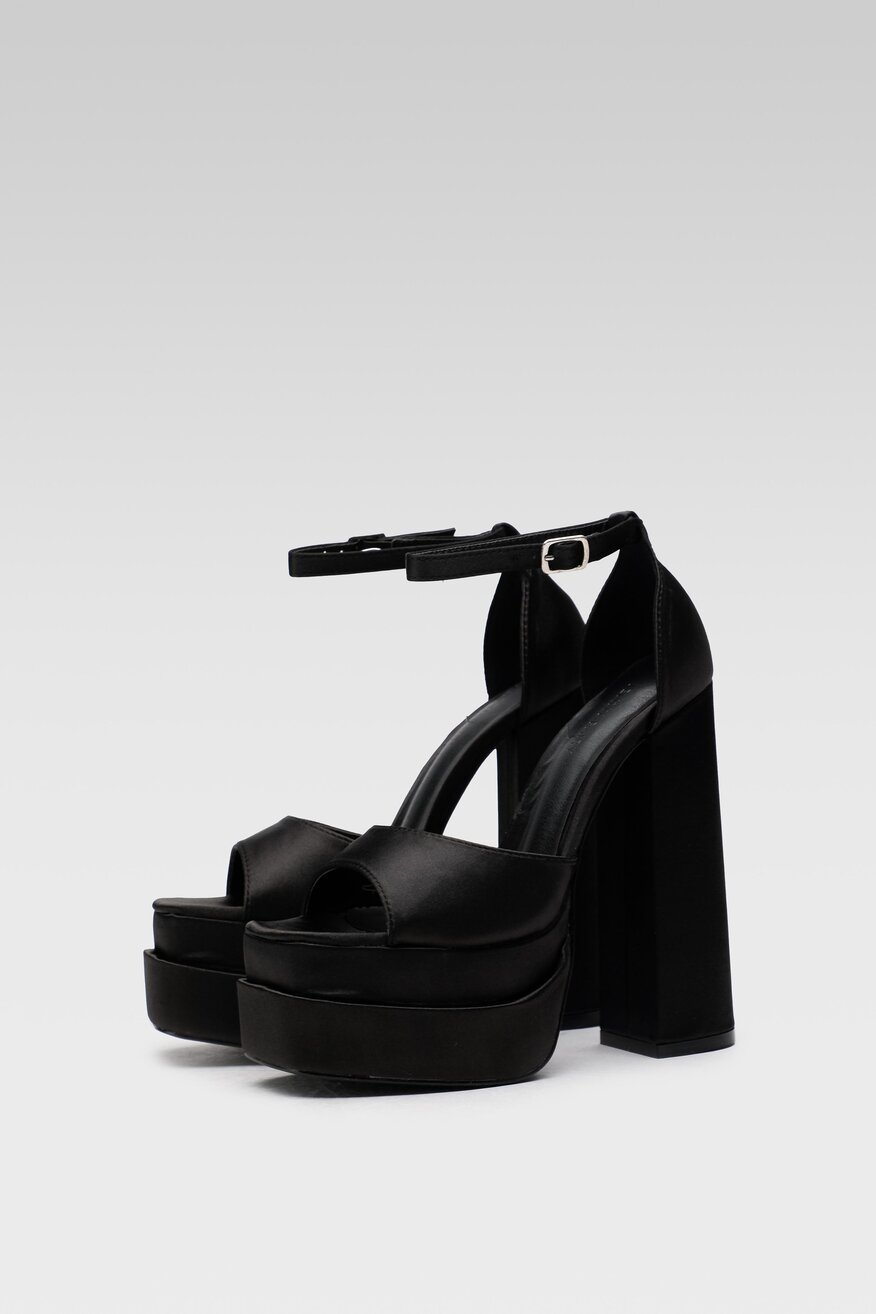 
                Jenny Fairy - Sandały czarne - 5904862407760