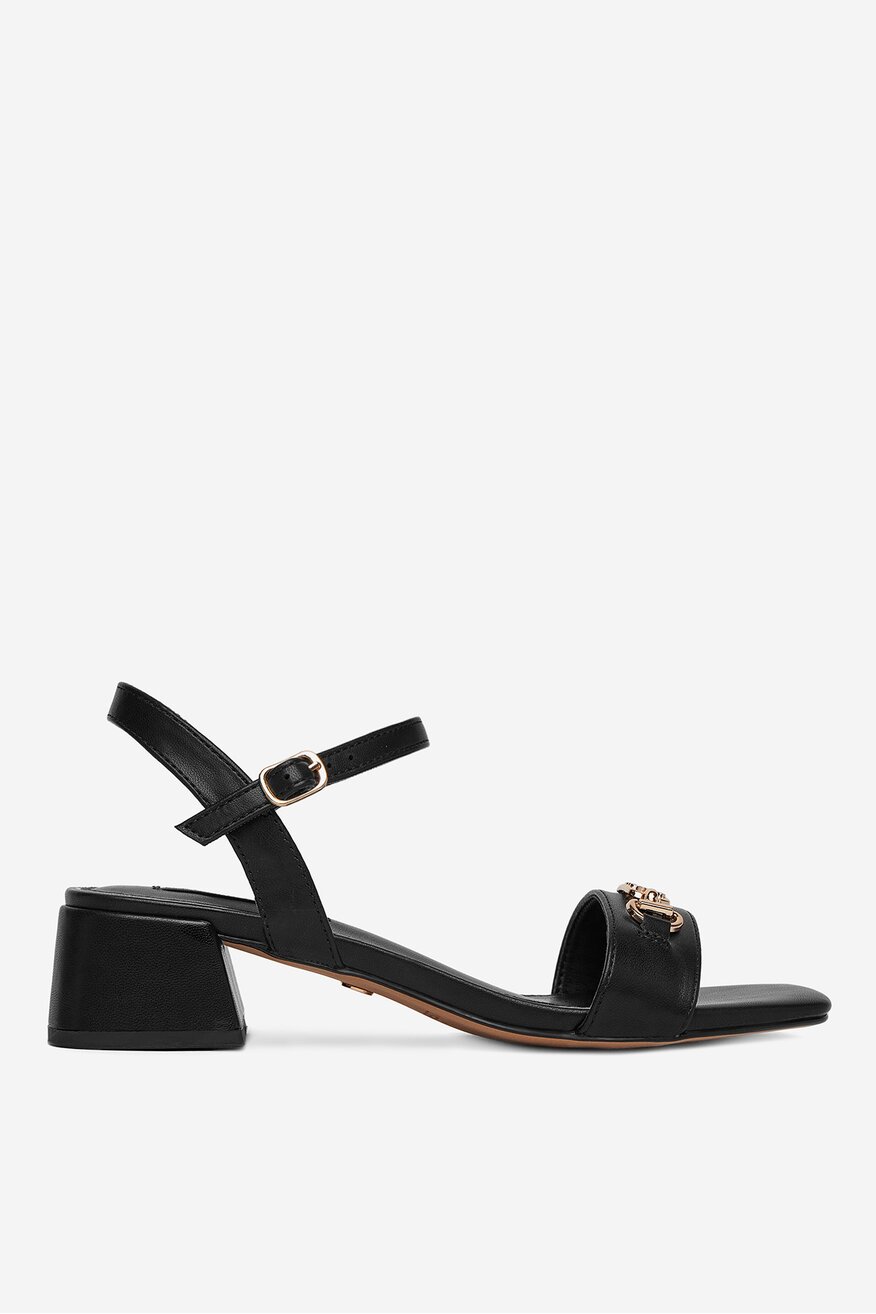 Sandály NINE WEST ČERNÁ - 5906751084113
