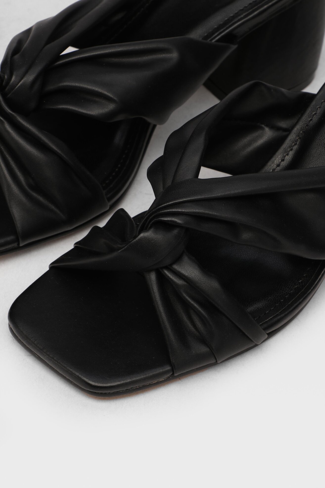 Papuče DeeZee LS5492-01 CRNA