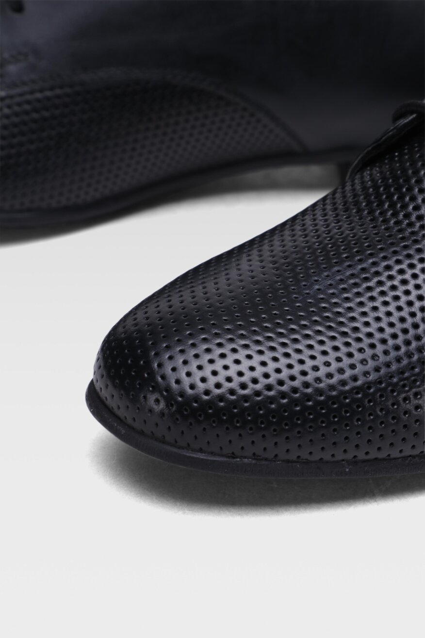 
                Lasocki - Skórzane półbuty czarne - 5903698400266