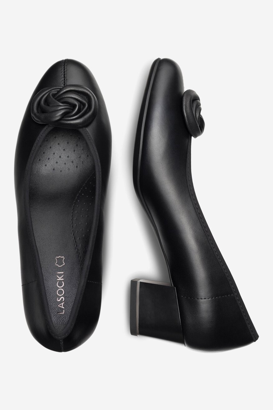 
                Lasocki - Czółenka skórzane - 5904862974347