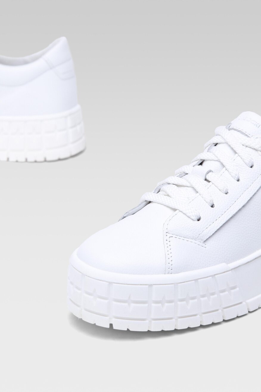 
                Tornacipő Lasocki FEHÉR - 5904862639949