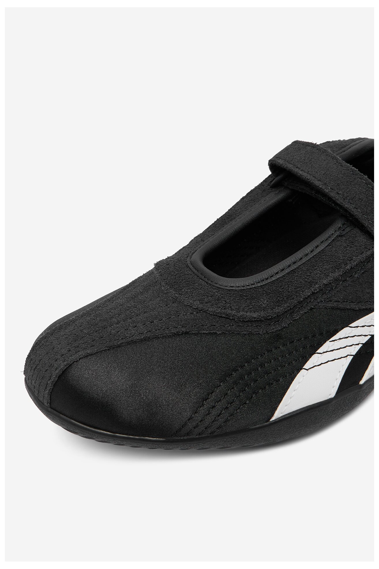 Baletanke Reebok C-ULTRA LO MARY JANE 100261002 CRNA