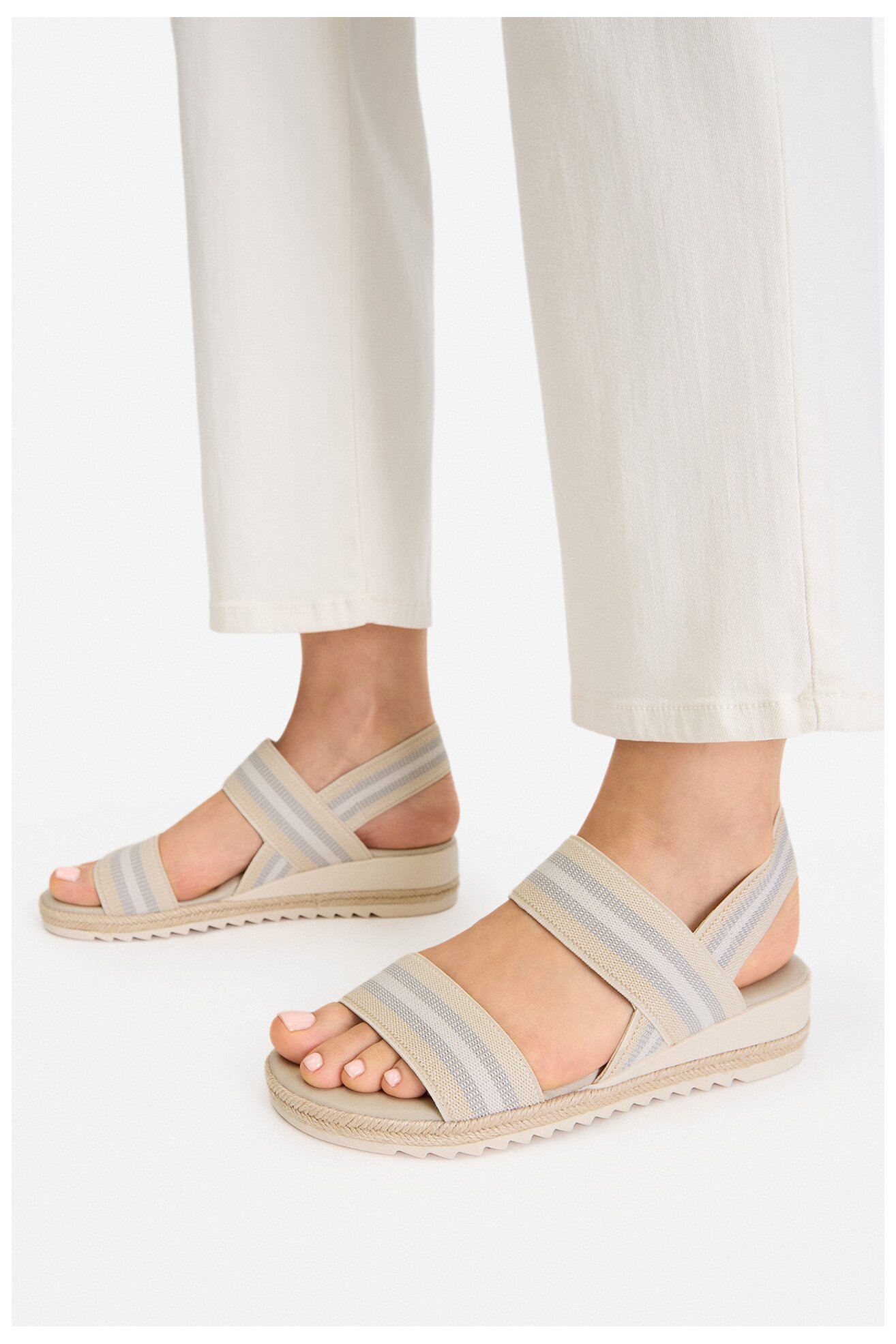 Sandały Go Soft CEO-R25AW01005 Beżowy