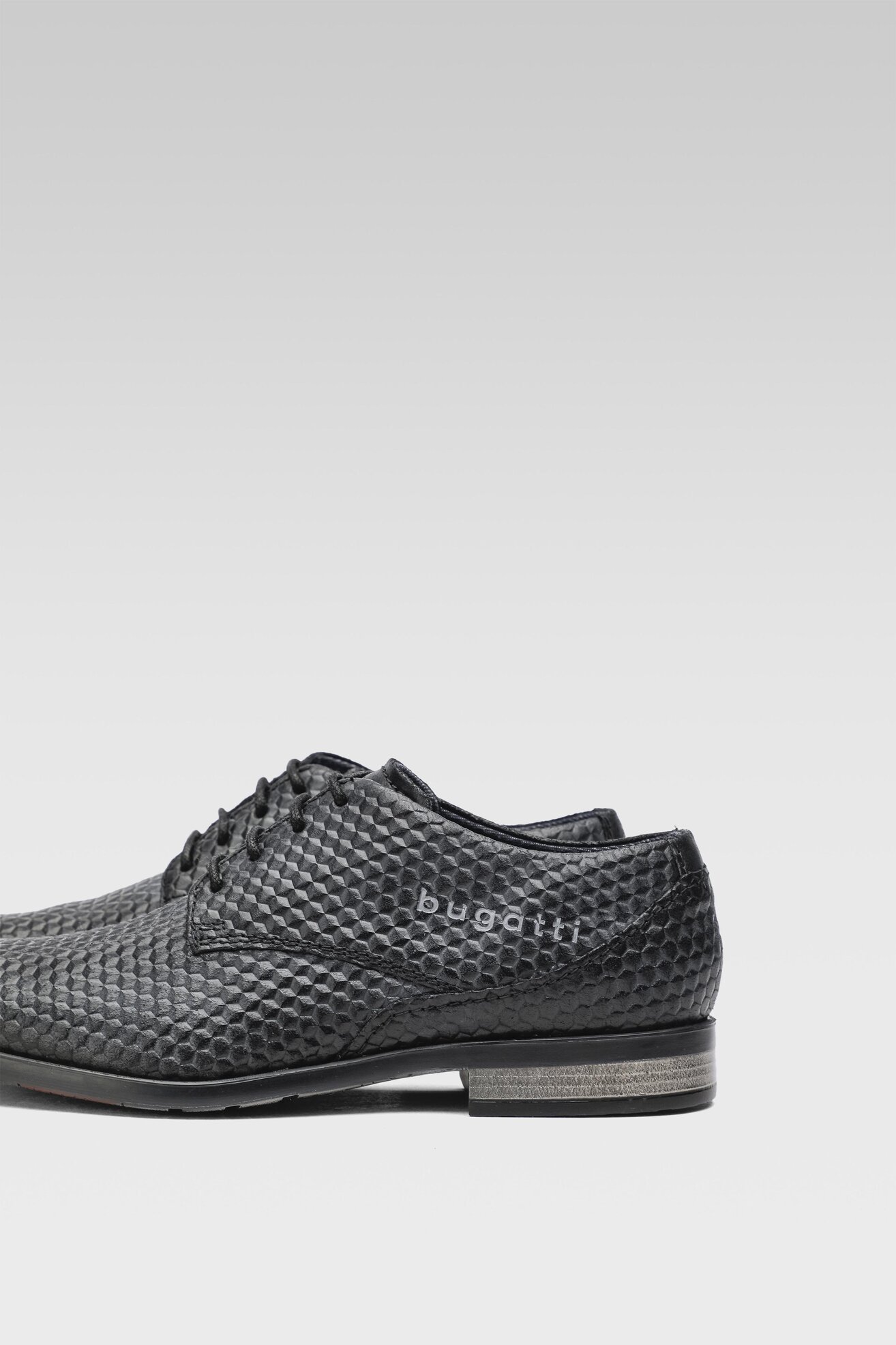 Półbuty Bugatti 313-A2505-1400-1000 Czarny