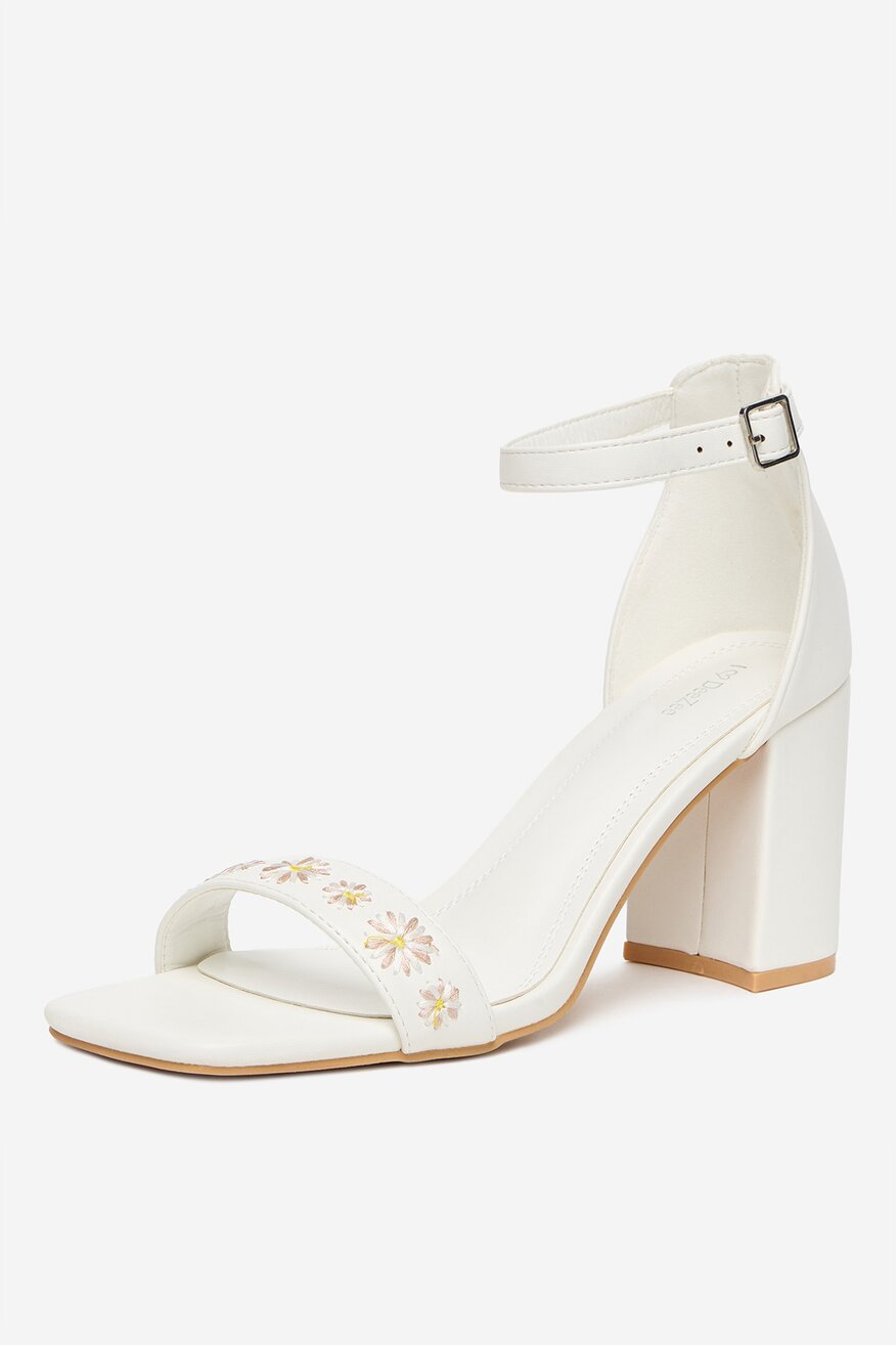 
                Sandale DeeZee ALB - 5904410873245