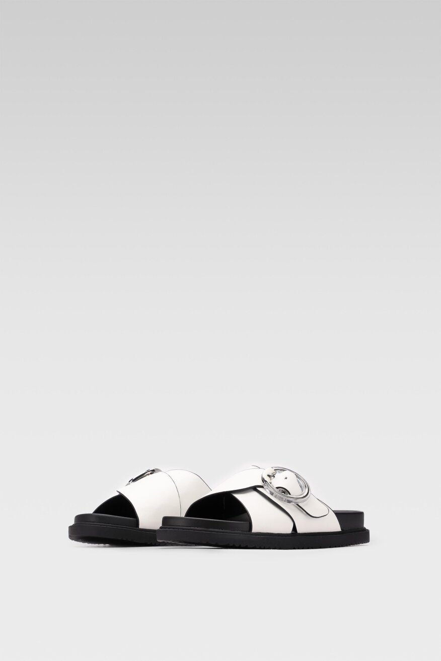 
                Jenny Fairy - Klapki pastelowe białe - 5903698623382