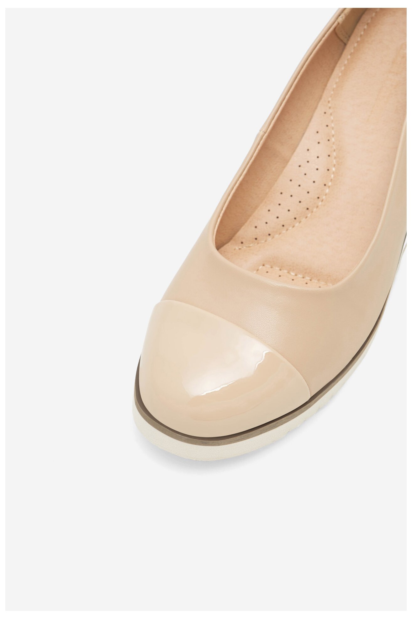 Напівчеревик Clara Barson WYL3396-2 БЕЖЕВИЙ