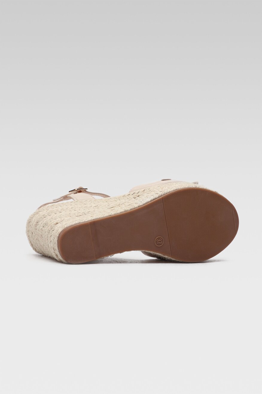 
                Quazi - Sandały boho beżowe - 5904248751012