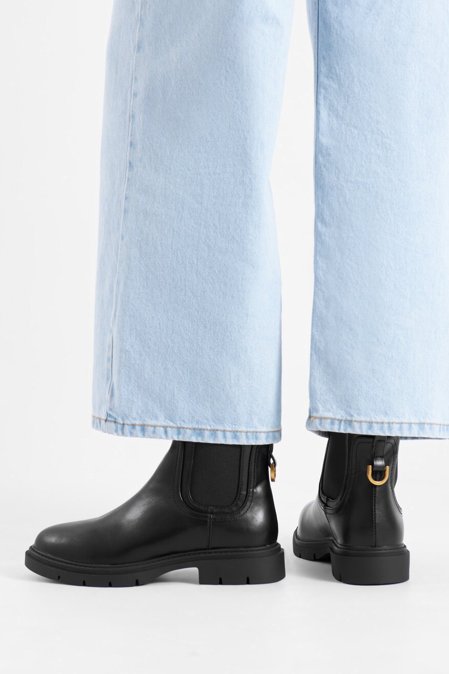 
                Kratke čizme Jenny Fairy CRNA - 5905588903833