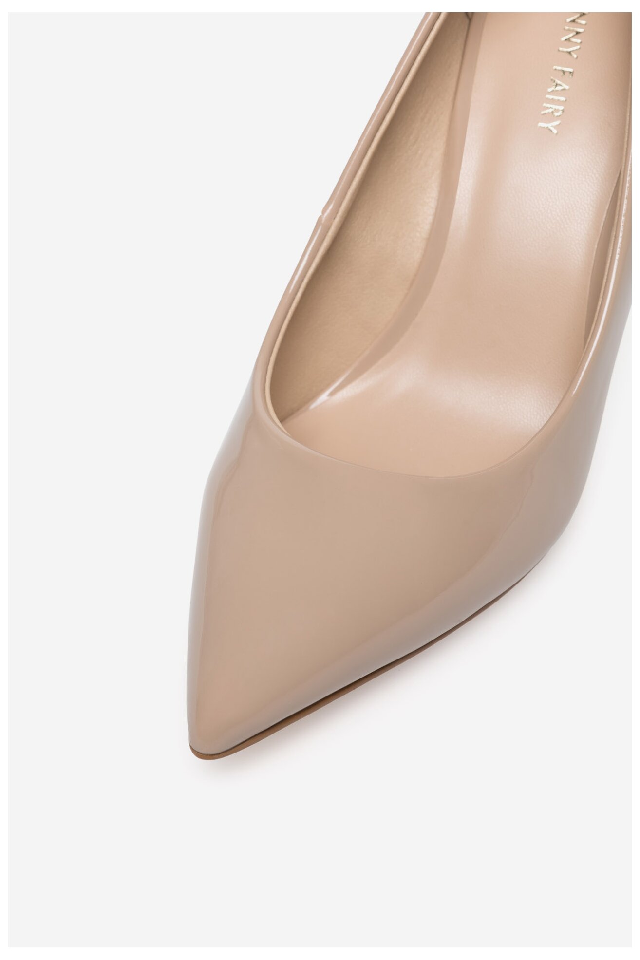 Körömcipő Jenny Fairy LOREE WYL3610-1. BÉZS