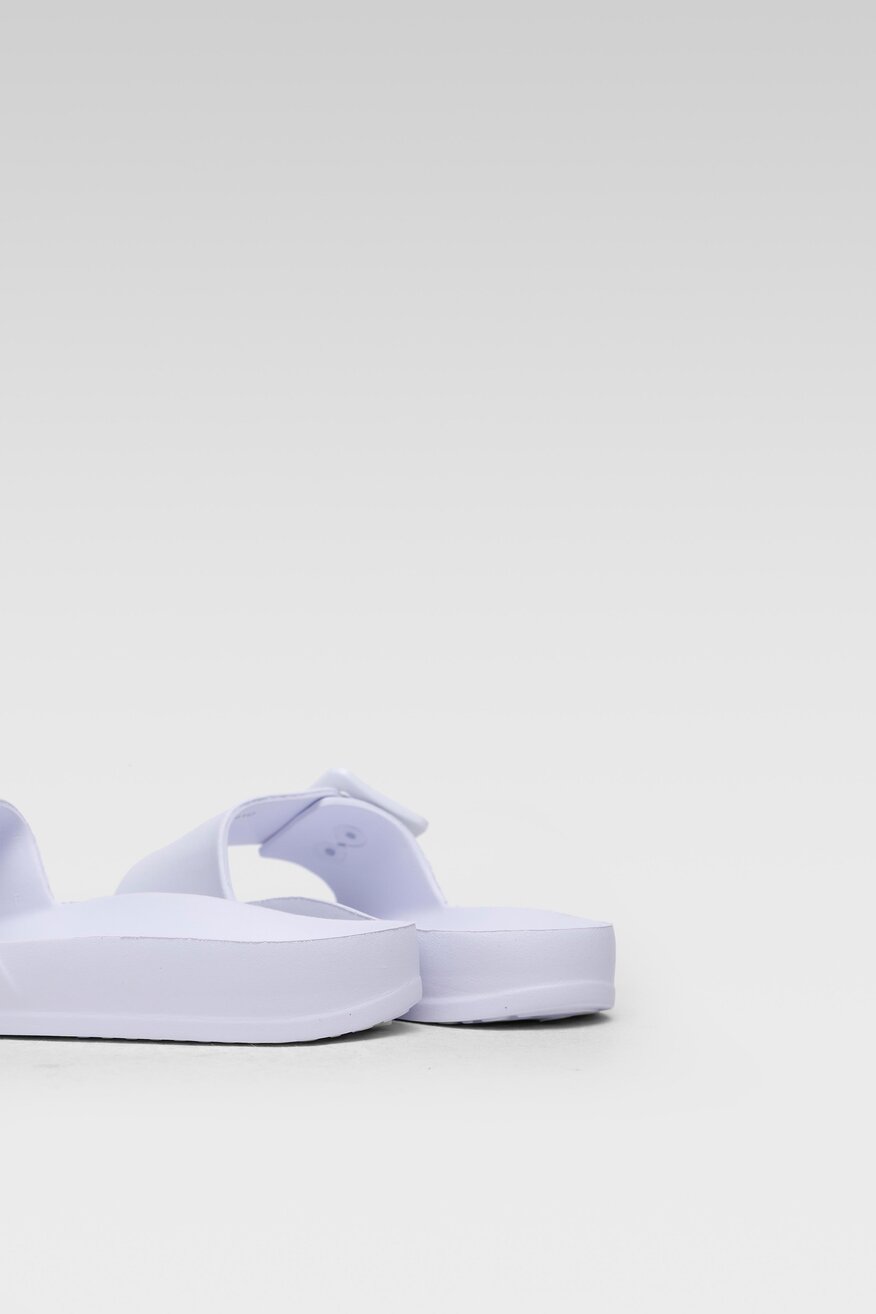 
                Big Star - Klapki pastelowe białe - 5904248202965