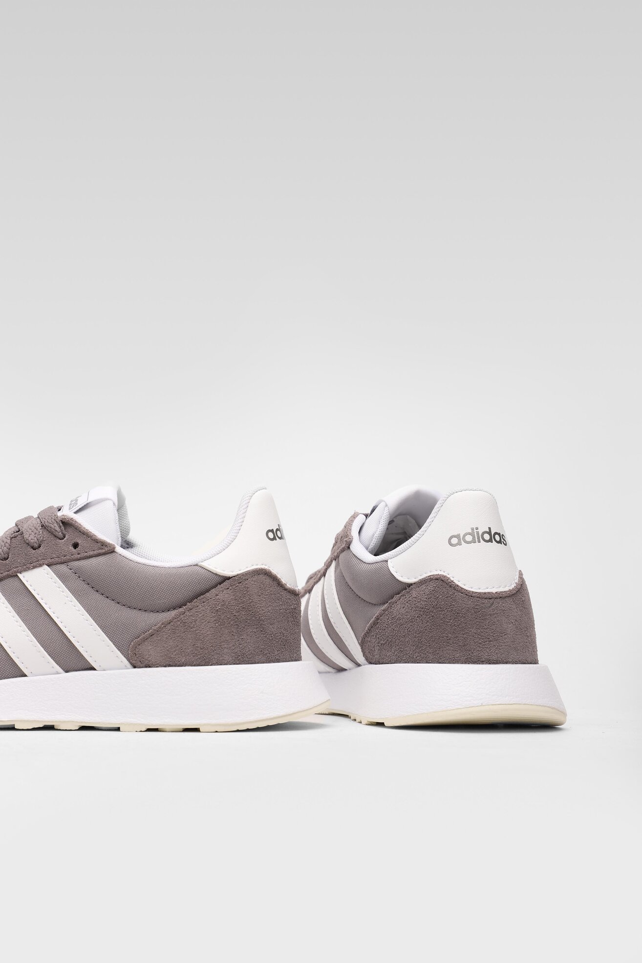 Încălțăminte sport adidas RUN 60S 2.0 H00319 GRI