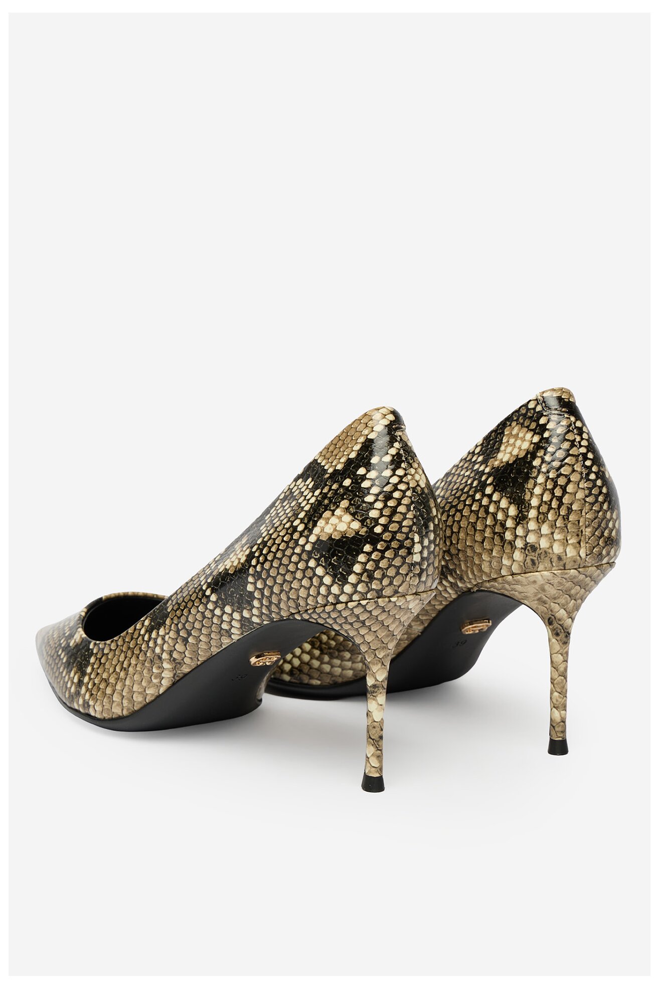 Czółenka Gino Rossi EO-V2525-893-S Czarny