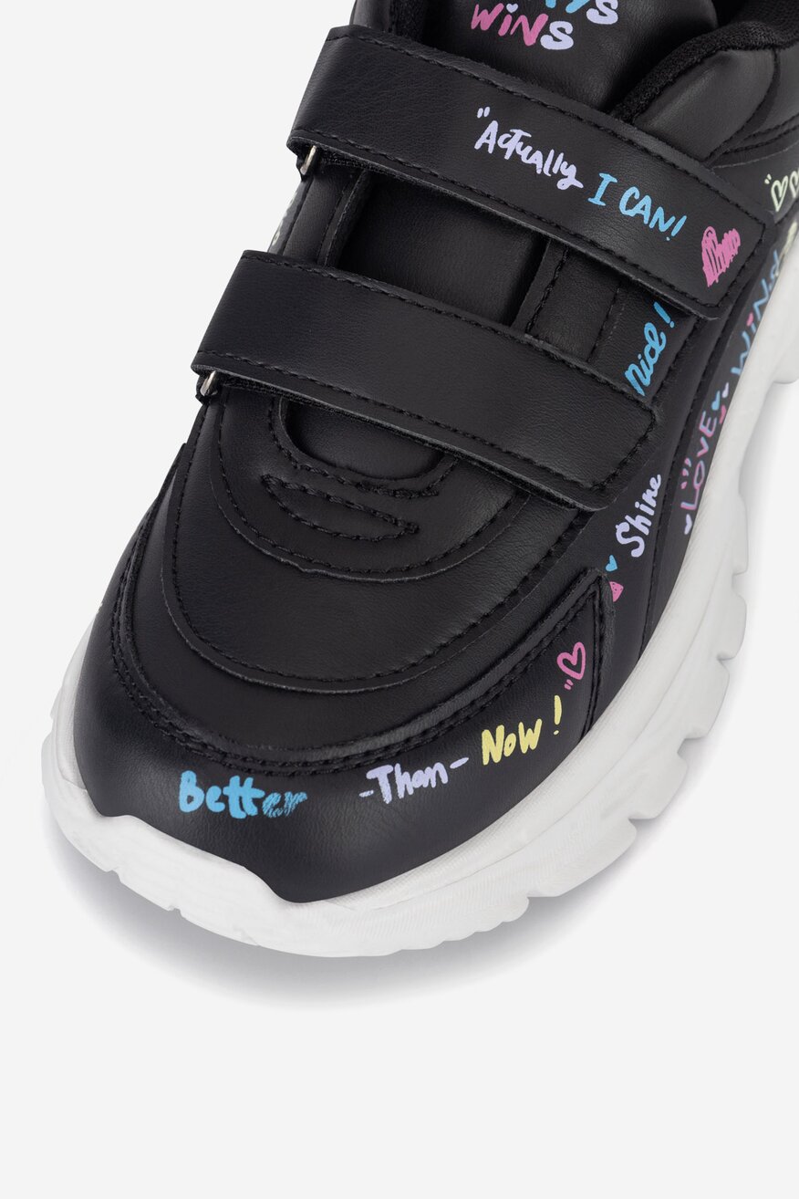 
                Tornacipő Nelli Blu FEKETE - 5905588744559