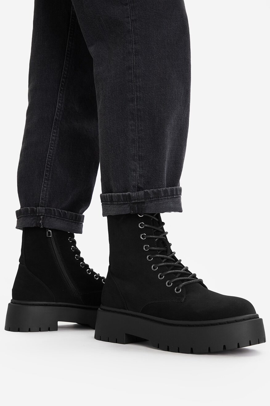 
                Csizma DeeZee FEKETE - 5906751310274