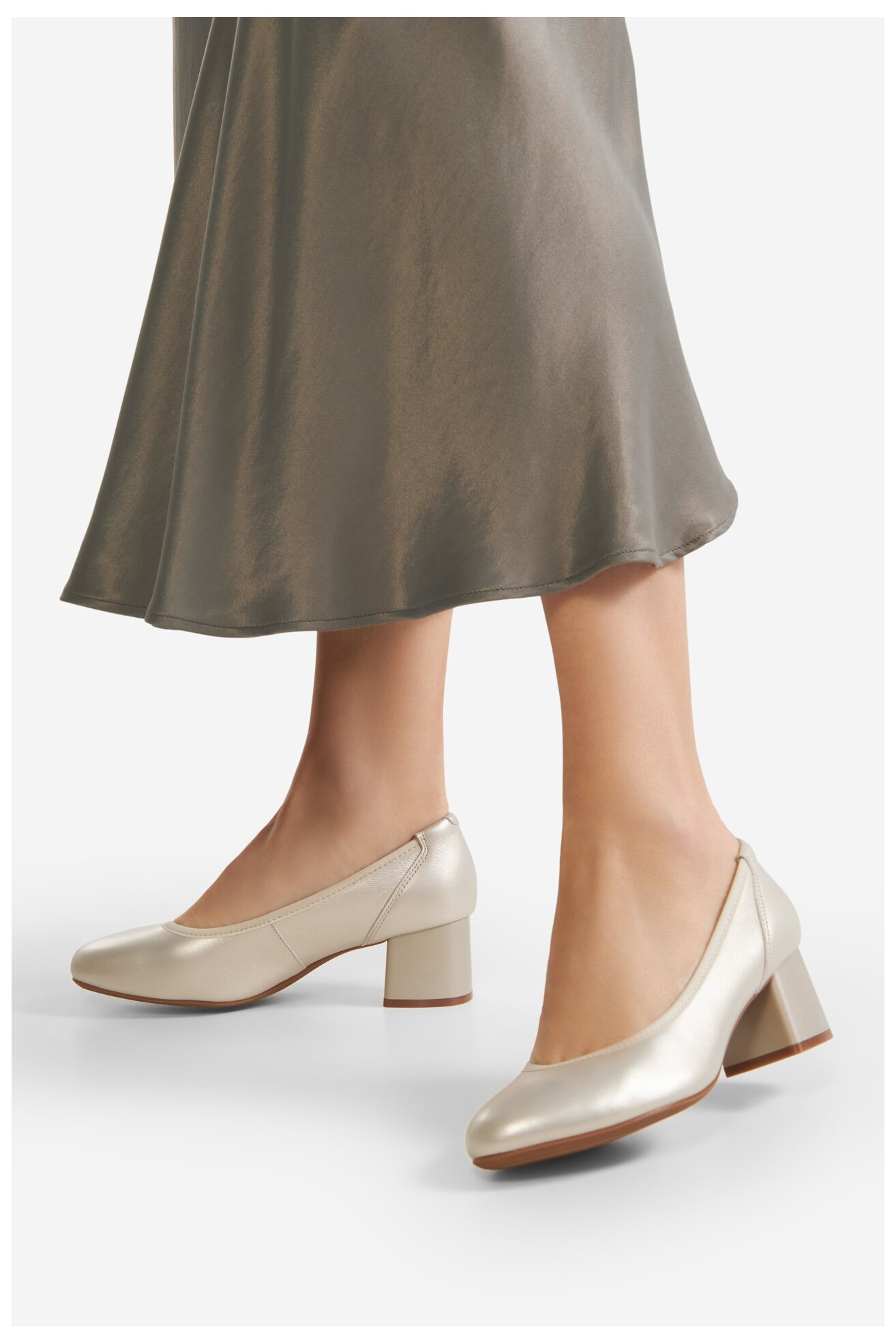 Czółenka Lasocki WYL4060-1Z Beżowy jasny