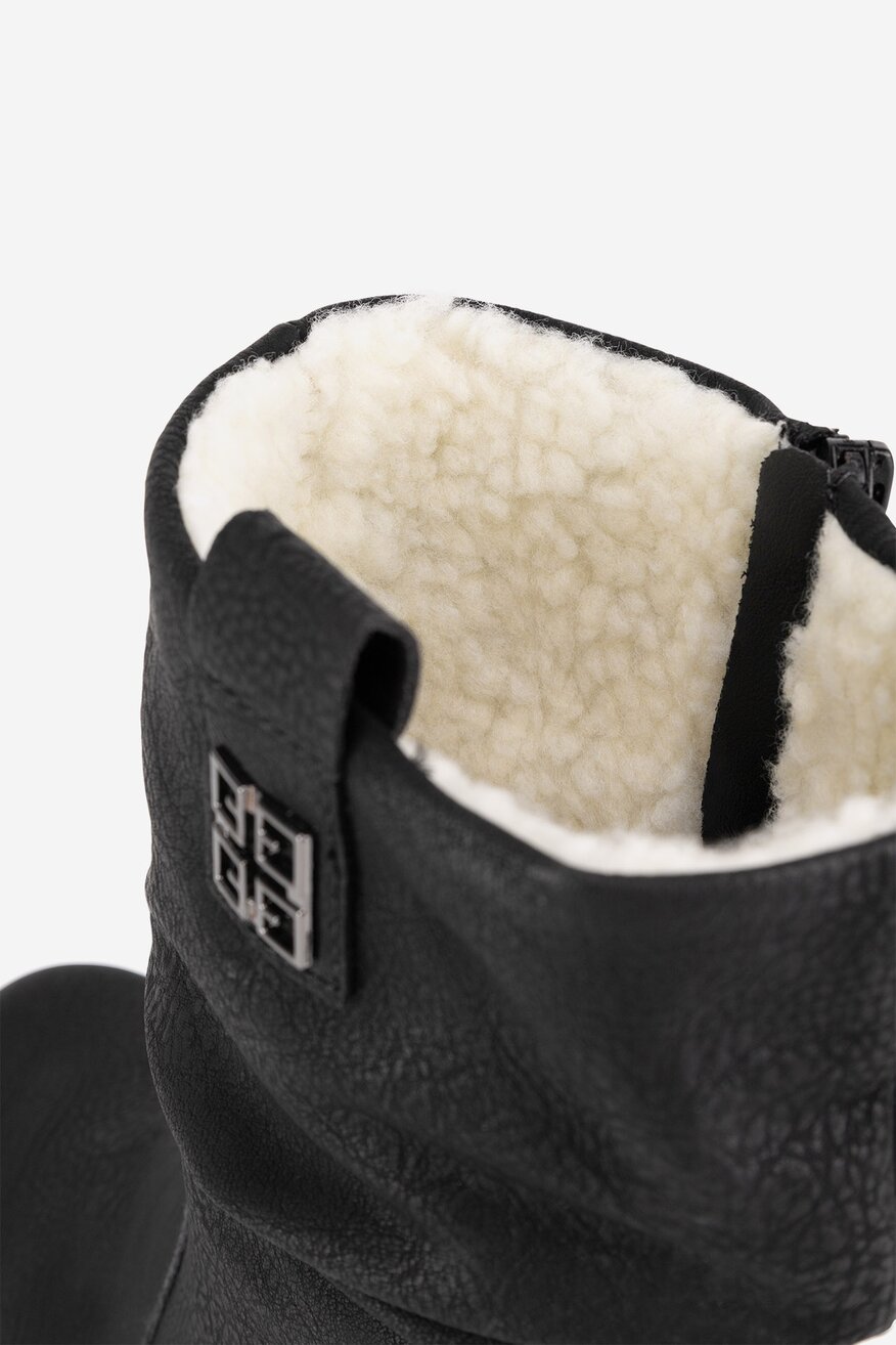 
                Bokacsizma Rieker FEKETE - 2230068926686