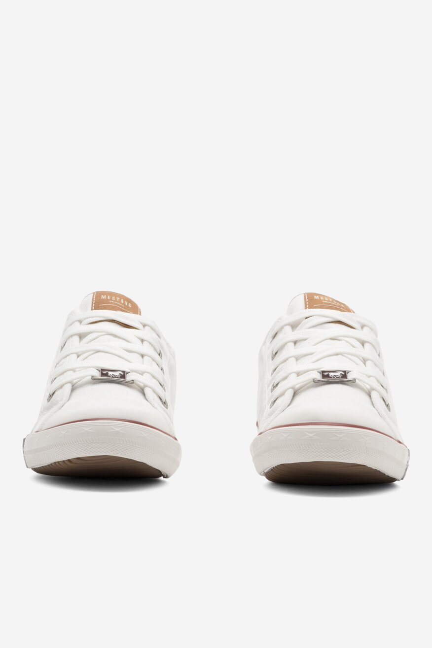 
                Mustang - Trampki - 5905588410966