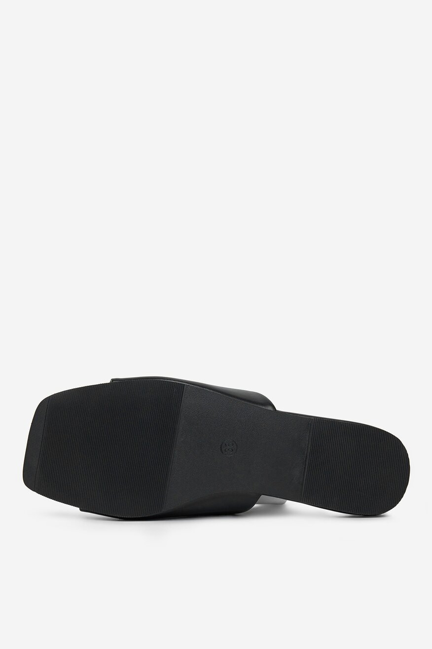 Flip-flop DeeZee FEKETE - 5904410809817