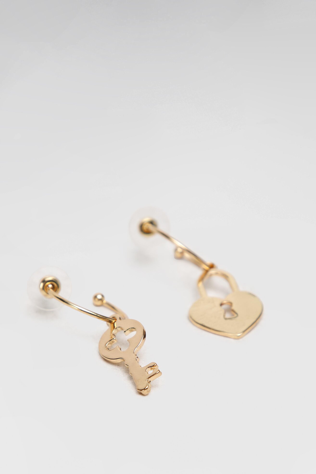 Kolczyki ACCCESSORIES 1W9-011-AW21 Złoty