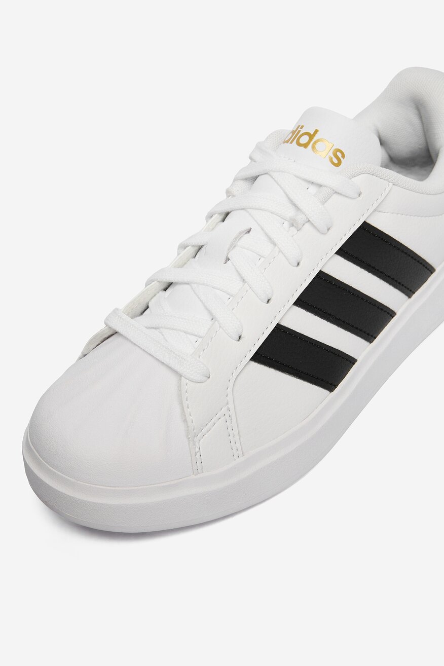 
                Спортни обувки adidas БЯЛ - 5906751466650