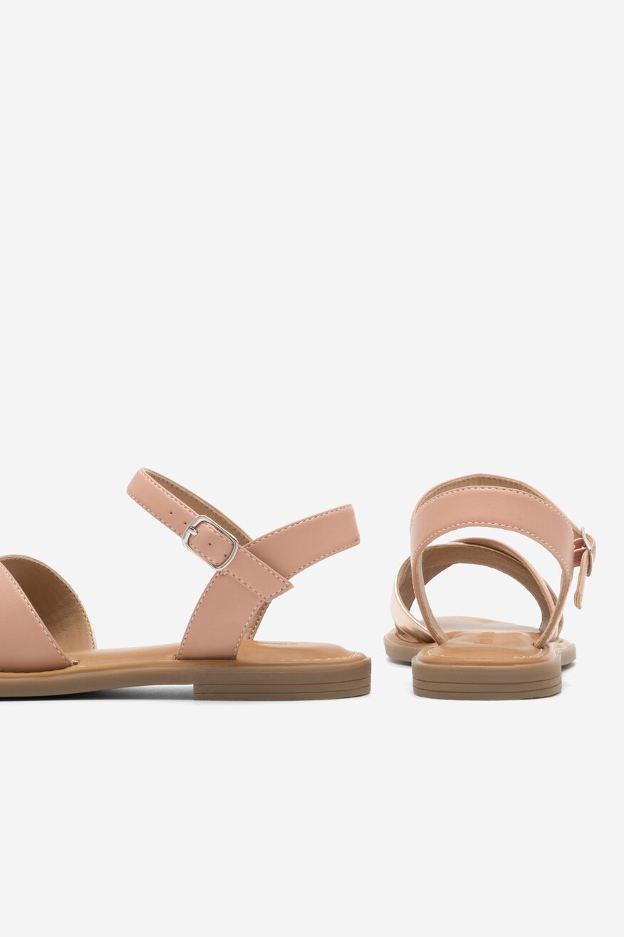 
                Clara Barson - Sandały - 5905588613503