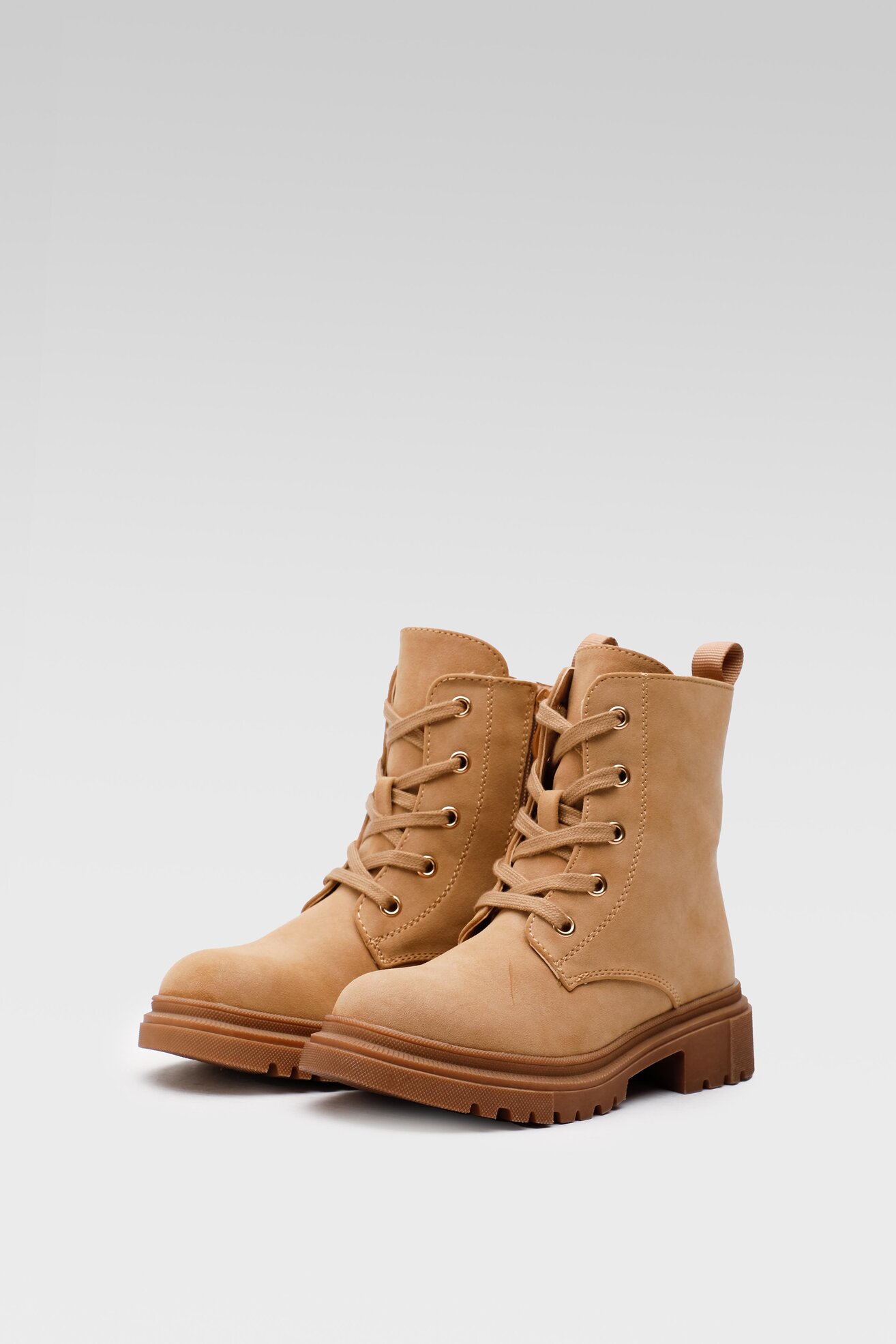 Trzewiki DeeZee CS5819-06 Camel