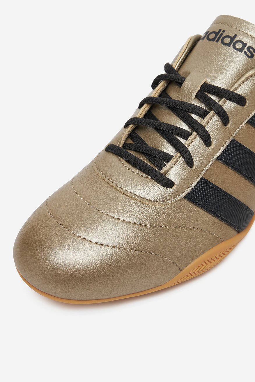 Încălțăminte sport adidas ARGINTIU - 5906751166031