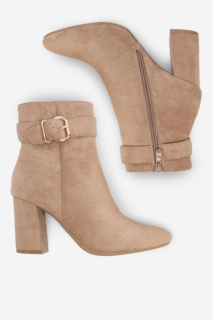 
                Боти DeeZee БЕЖОВ - 5904410915709