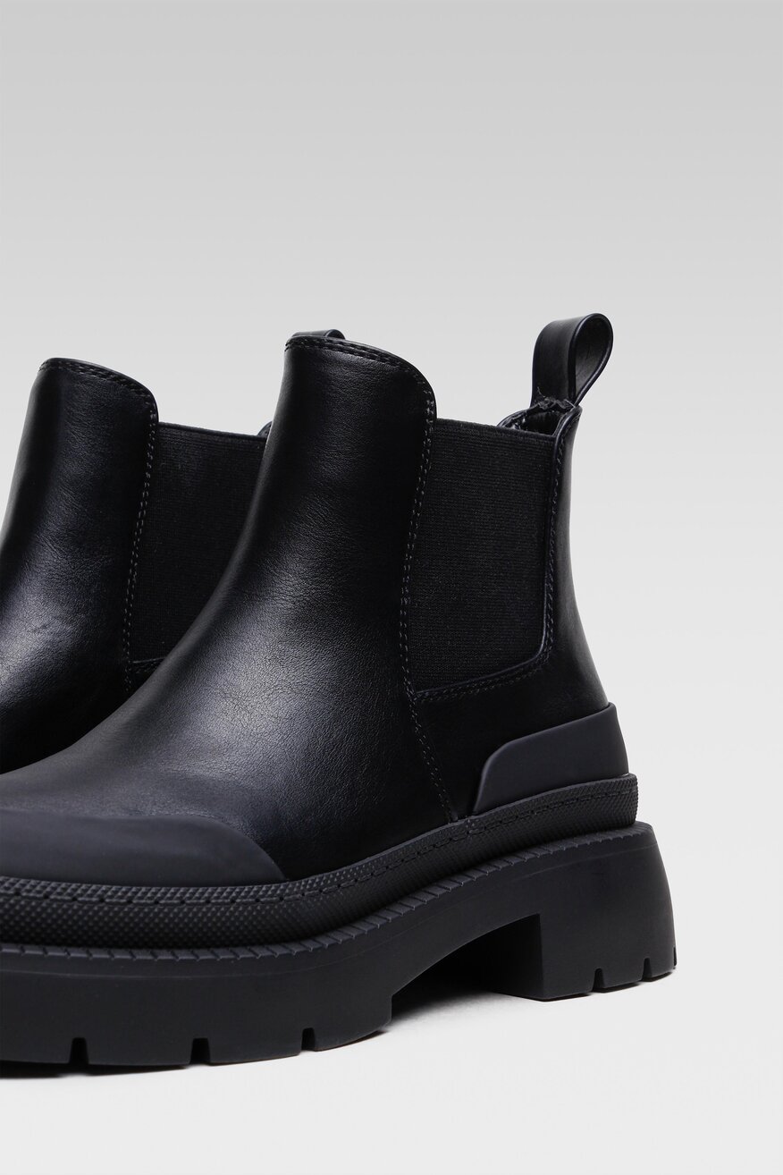 
                Боти Jenny Fairy ЧЕРЕН - 5904248233563