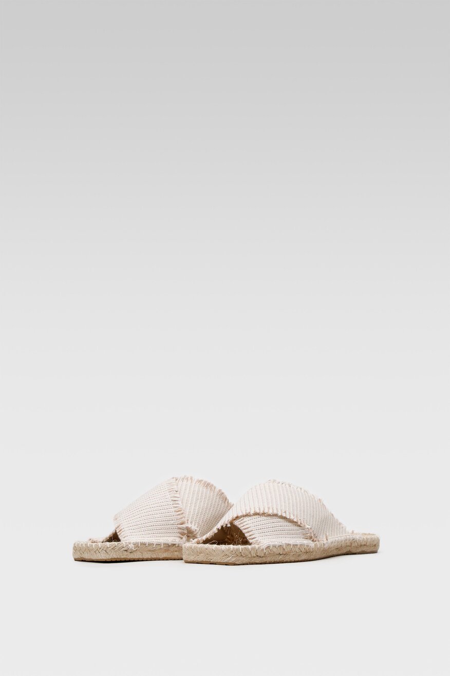 
                Jenny Fairy - Klapki espadryle - 5904248612351