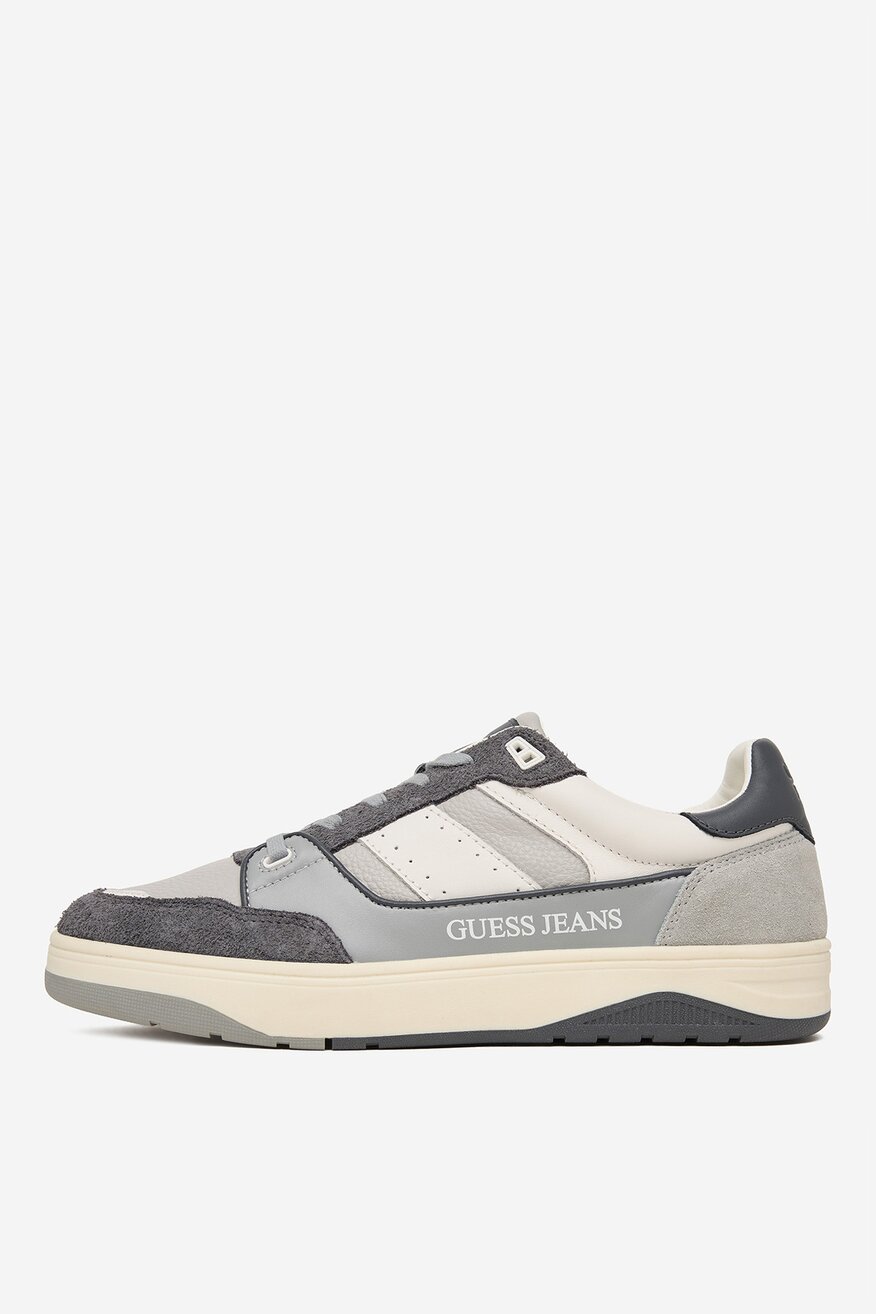 
                Сникърси GUESS JEANS СИВ - 5906751955789