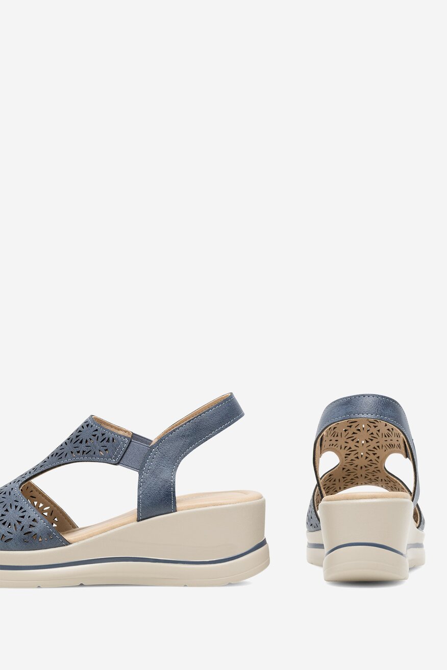 Sandály Clara Barson BLANKYTNĚ MODRÁ - 5905588600374
