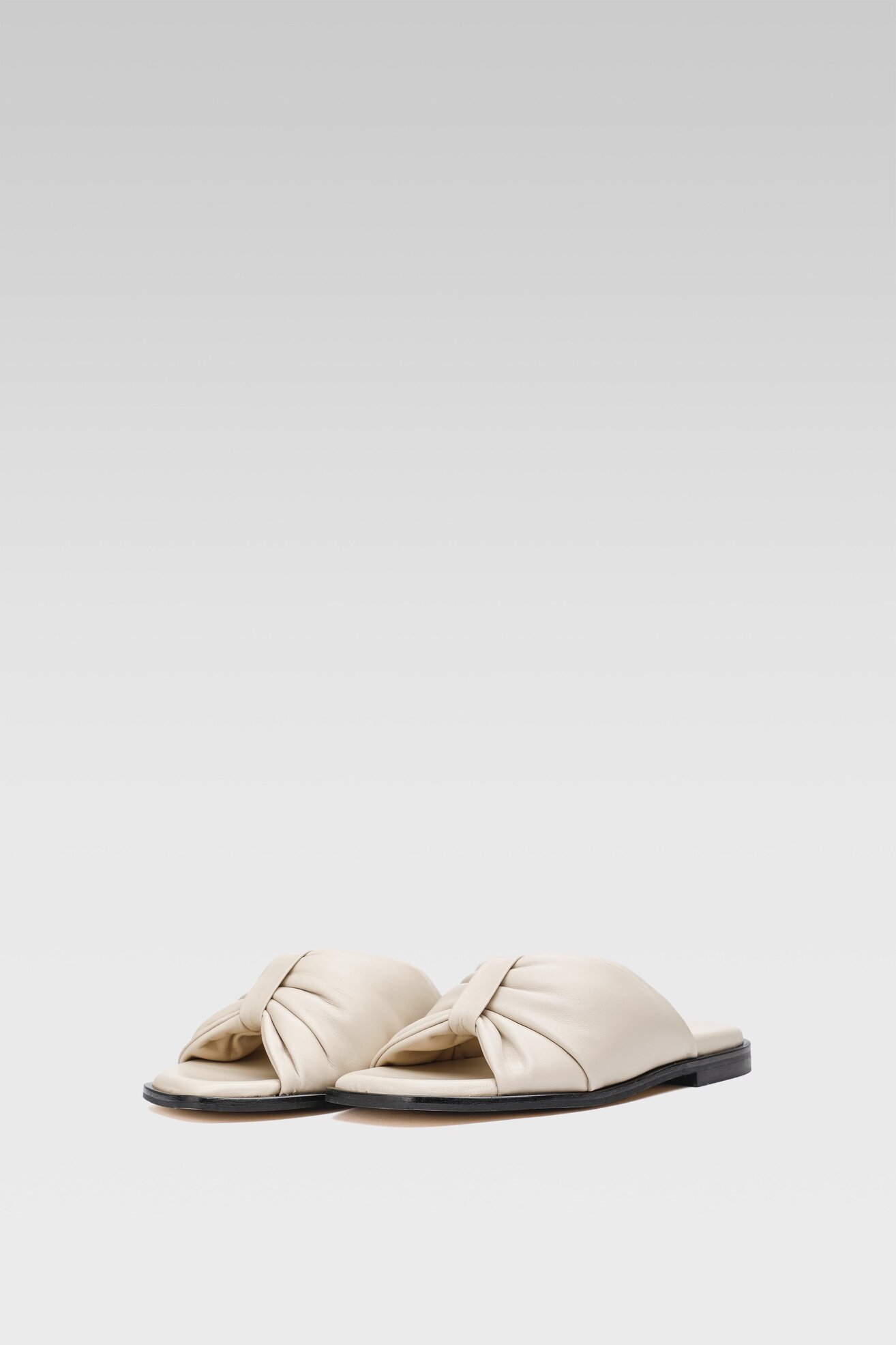 Klapki Badura 20674 Beżowy