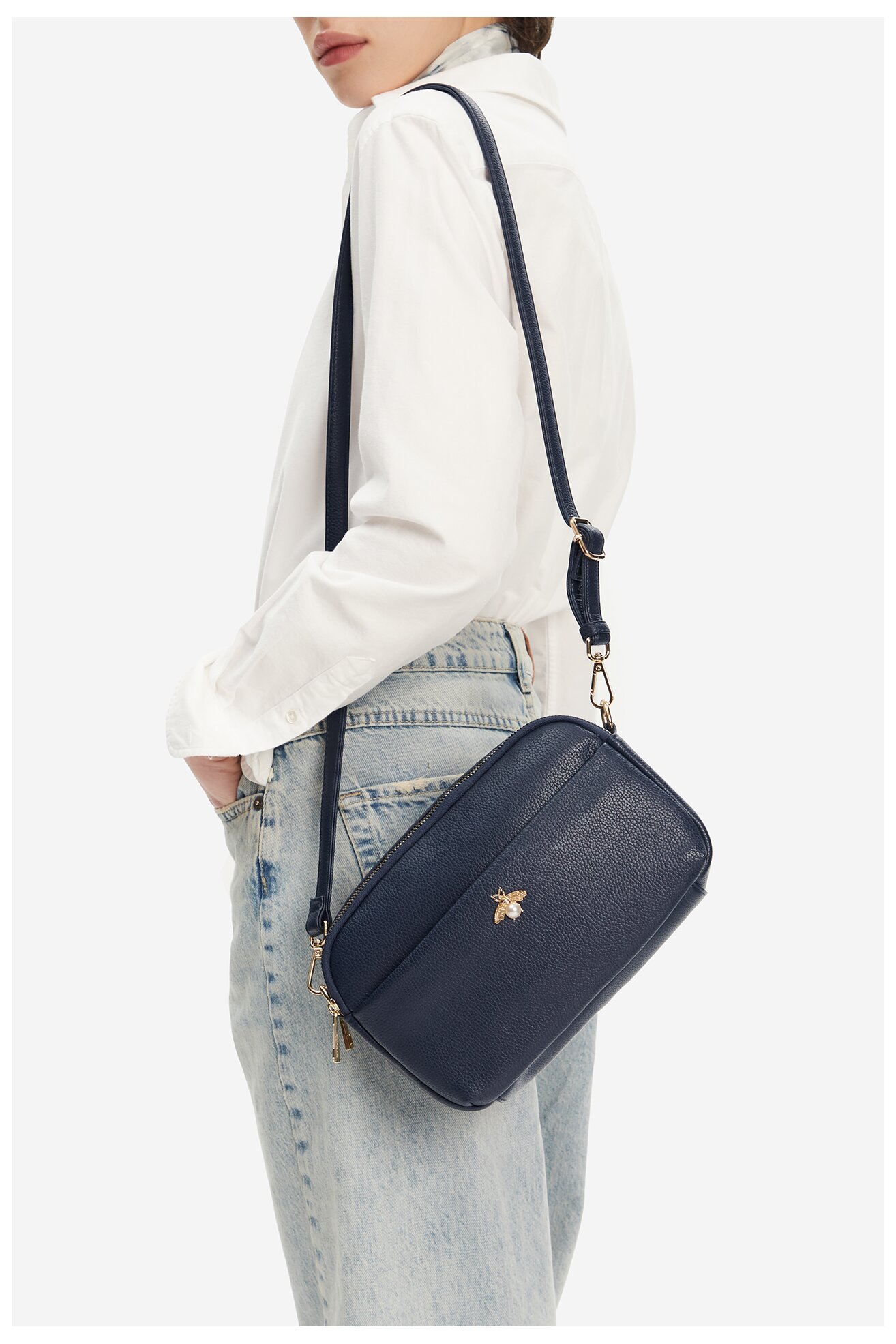 Дамска чанта Rieker H1008-14 КОБАЛТОВО СИНЬО