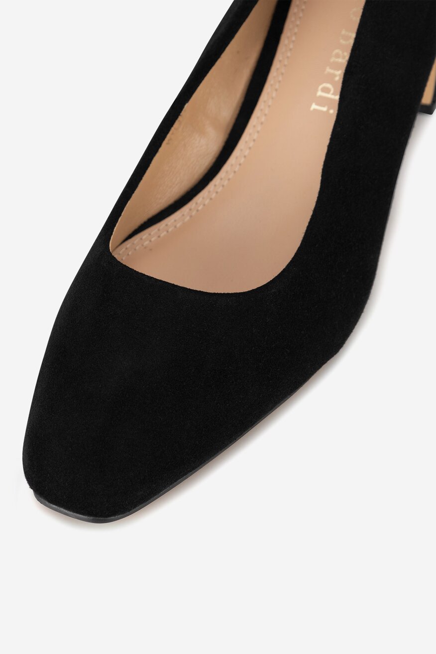 
                Körömcipő Sergio Bardi FEKETE - 5905588775096