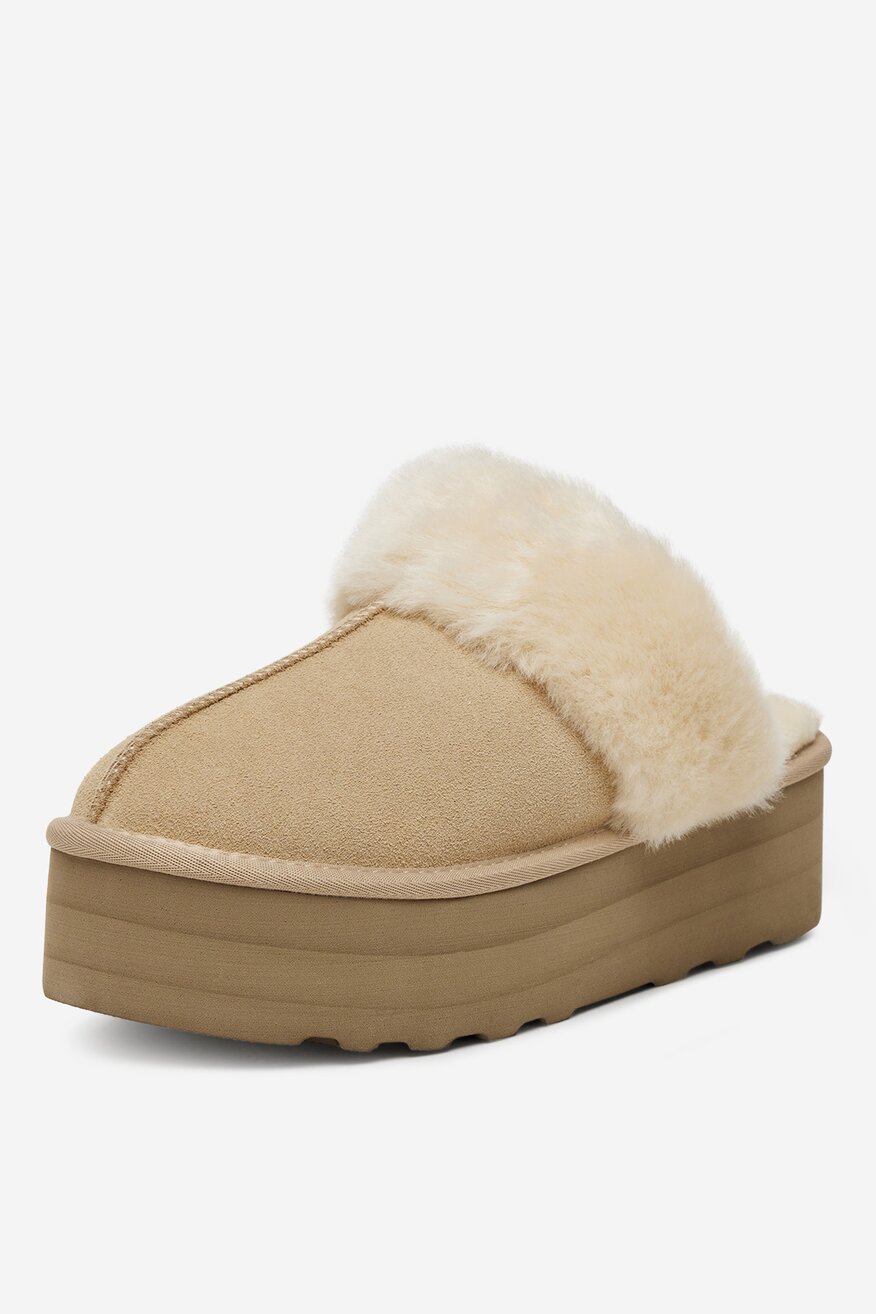 
                DeeZee - Kapcie ocieplane - 5904410892369