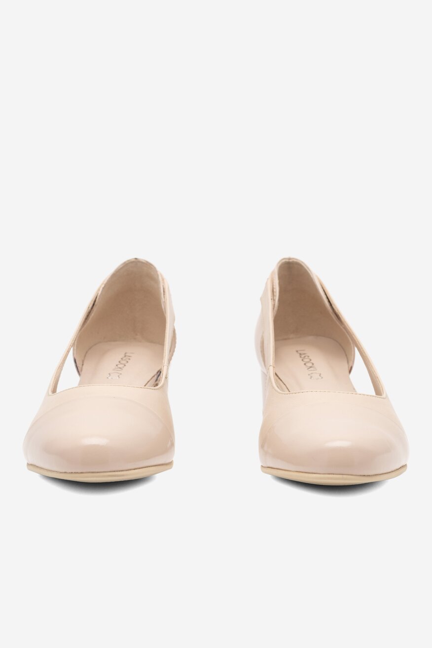 Körömcipő Lasocki BÉZS - 5904862626000