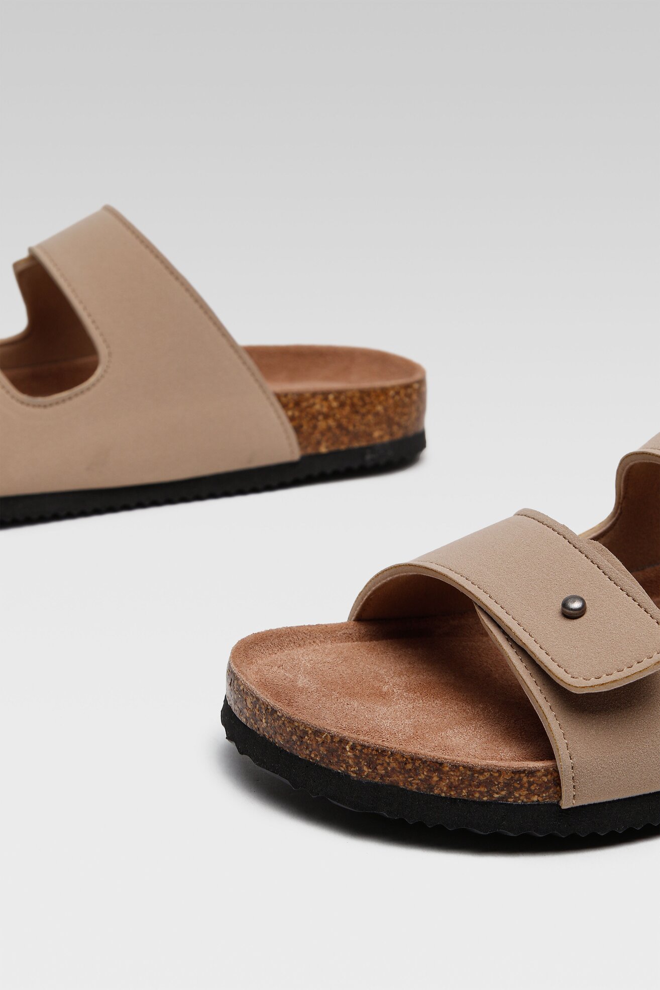 Klapki Go Soft AGK21105 Szary