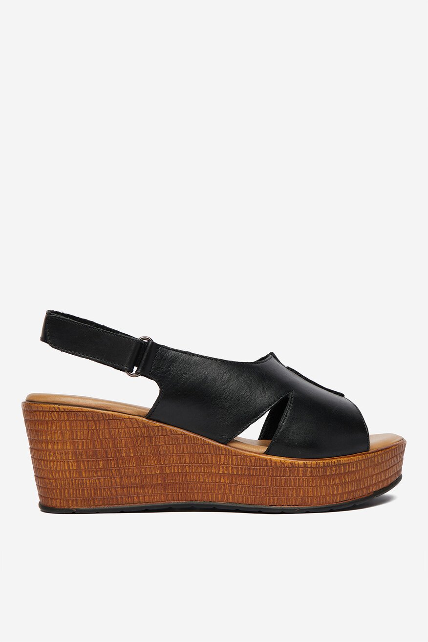 
                Lasocki - Sandały skórzane - 5906751890875