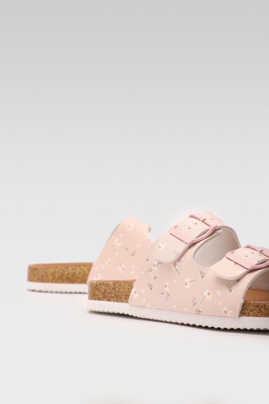 
                Papuče Nelli Blu ROZE - 5903698413600