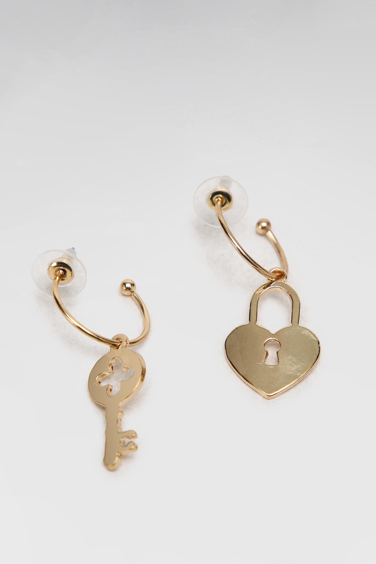 Kolczyki ACCCESSORIES 1W9-011-AW21 Złoty