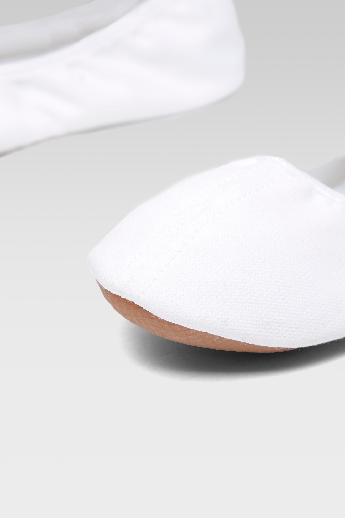 Kapcie MB 4BA1/1-28POIR Biały