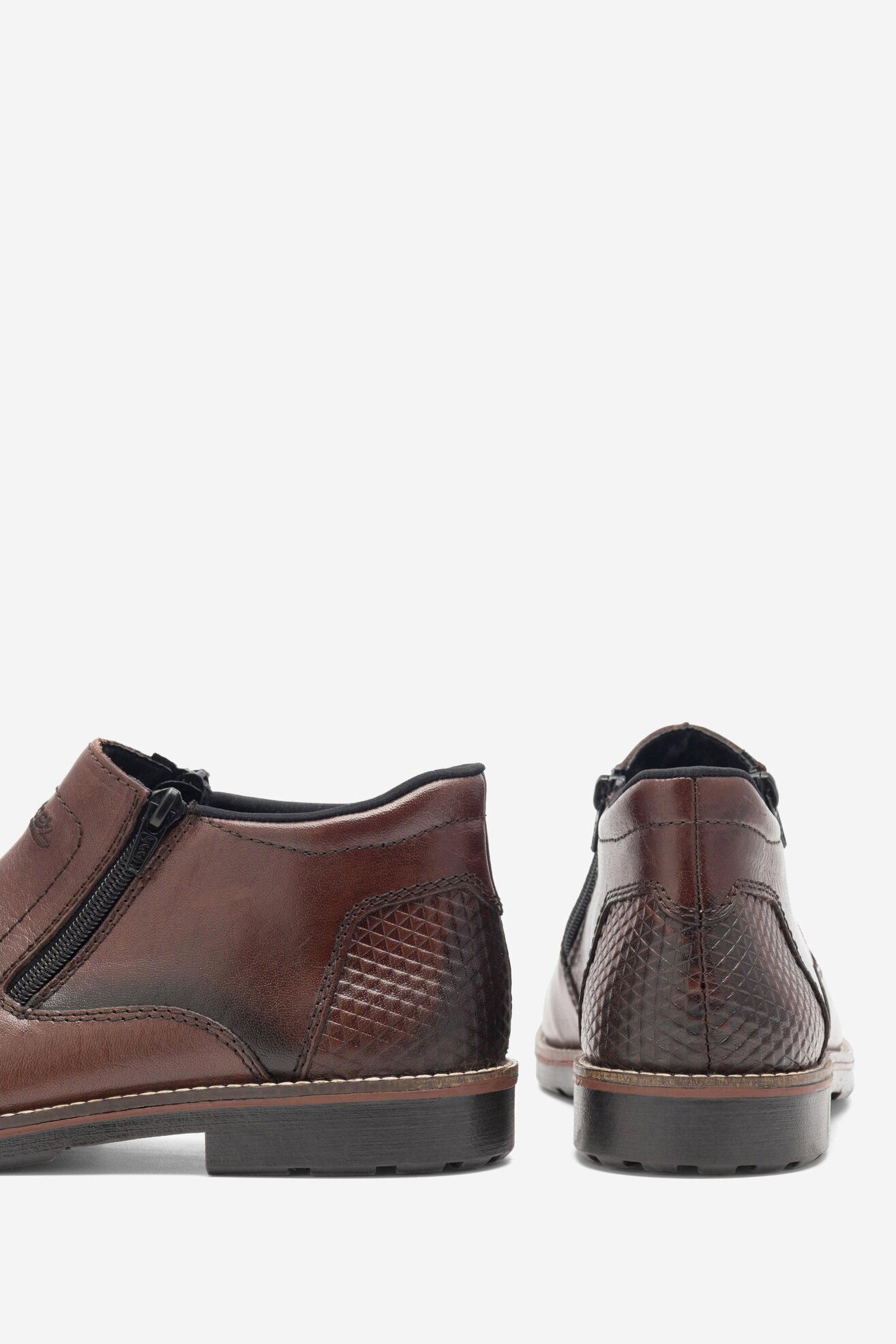 Bokacsizma Rieker 15398-25 SÖTÉTBARNA