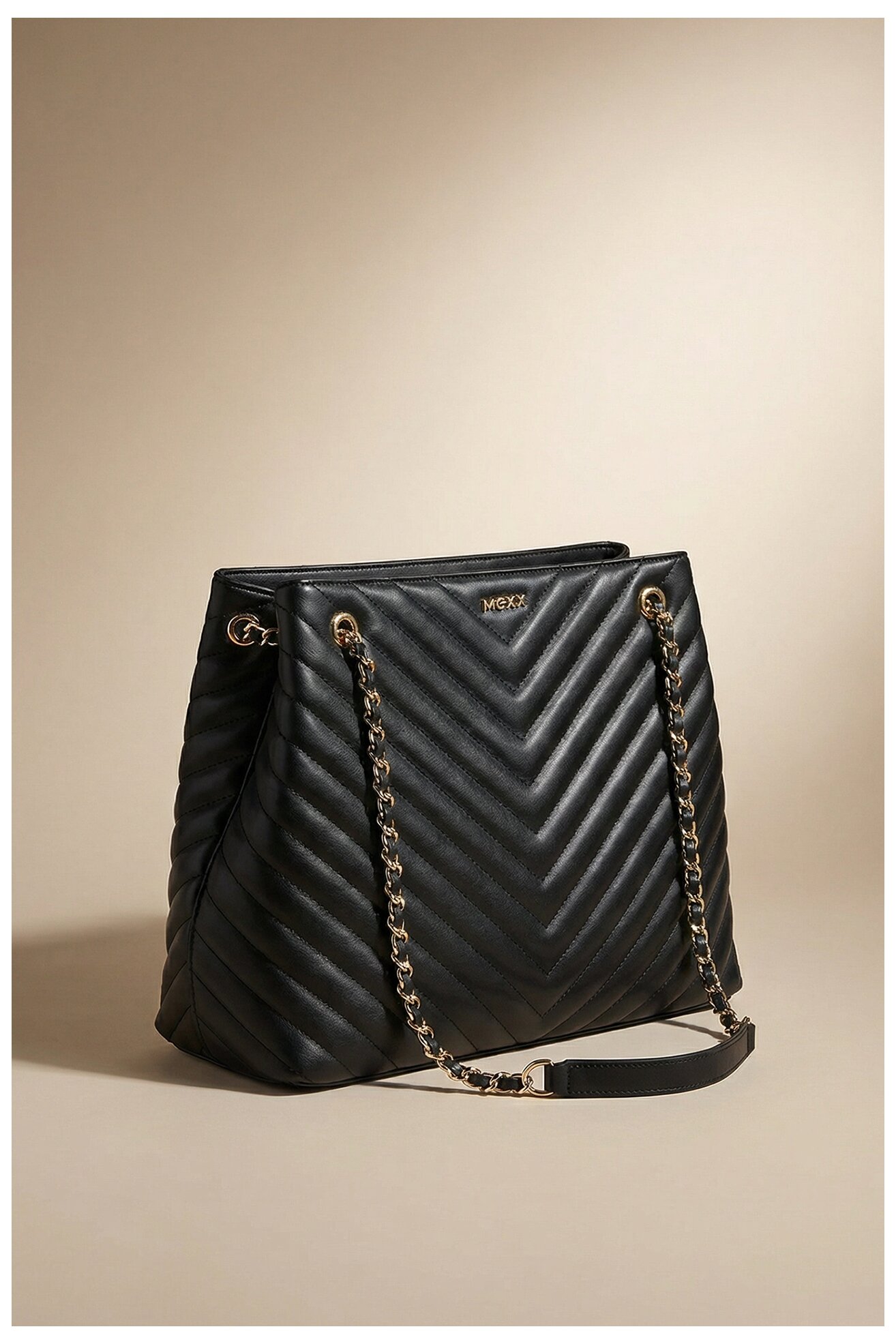 Дамска чанта Mexx MEXX-B-006-06 ЧЕРЕН