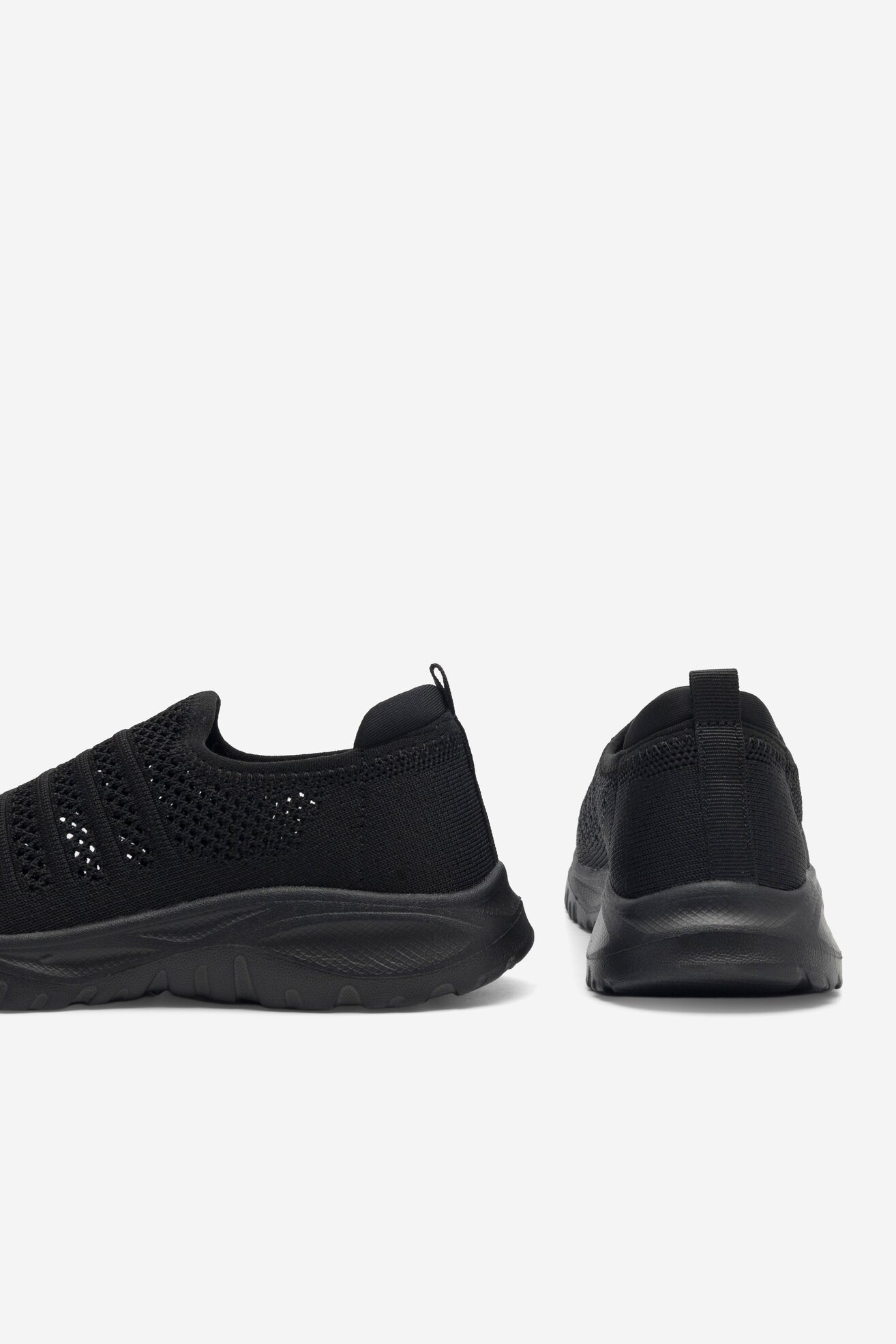 Кросівки спортивні PULSE UP WP70-23026 ЧОРНИЙ