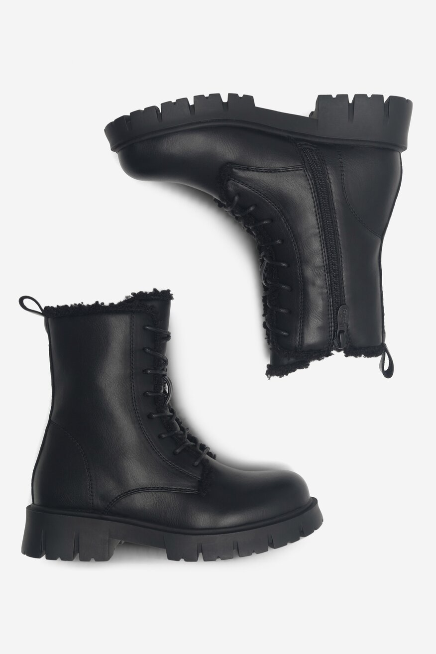 
                Черевики DeeZee ЧОРНИЙ - 5905588035848